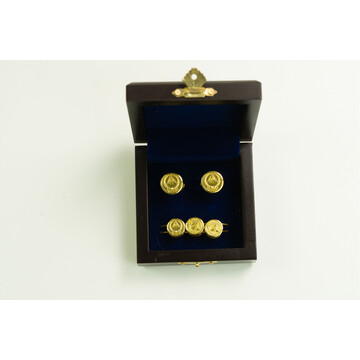 APM CUFFLINK & INNER BUTTON WITH BOX
