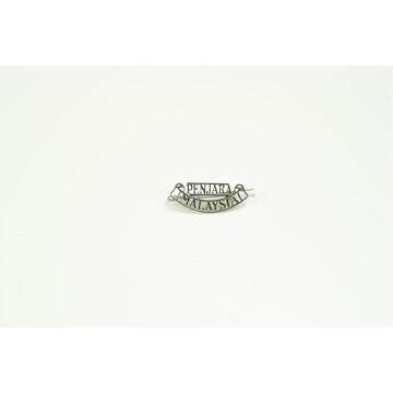 PENJARA SHOULDER TITLE METAL