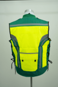 VEST AT GREEN